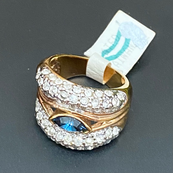 Vintage Blue Sapphire Rhinestone Gold-plated Statement Ring Size 6 - Picture 14 of 15